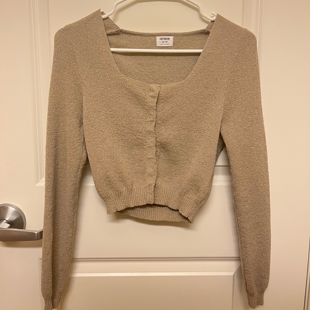 Cotton On sweater